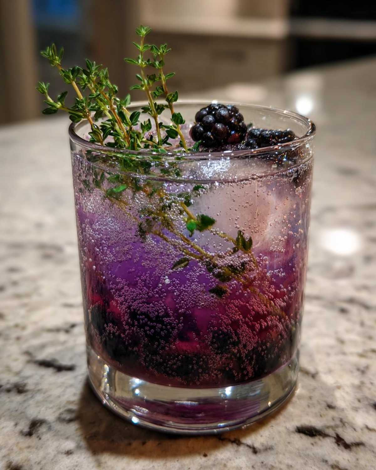 Blackberry Thyme Gin Fizz - detail 2