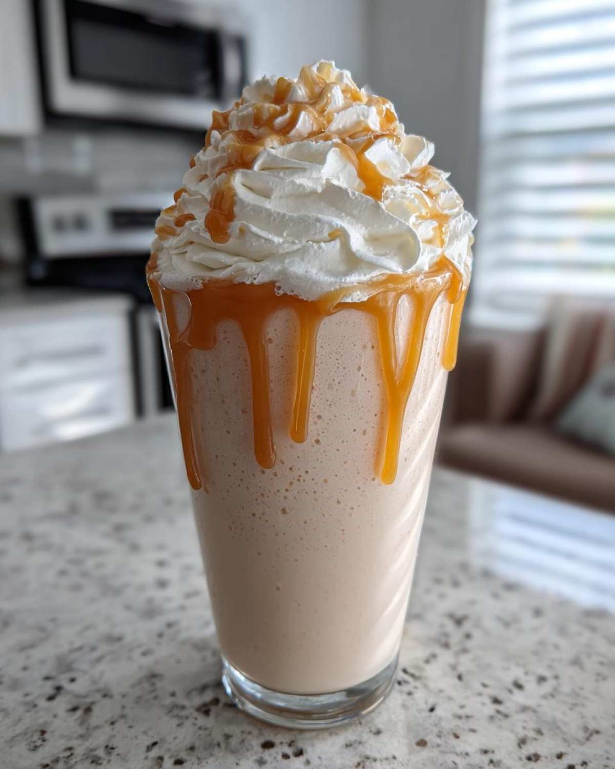Caramel Apple Apple Milkshake - detail 3