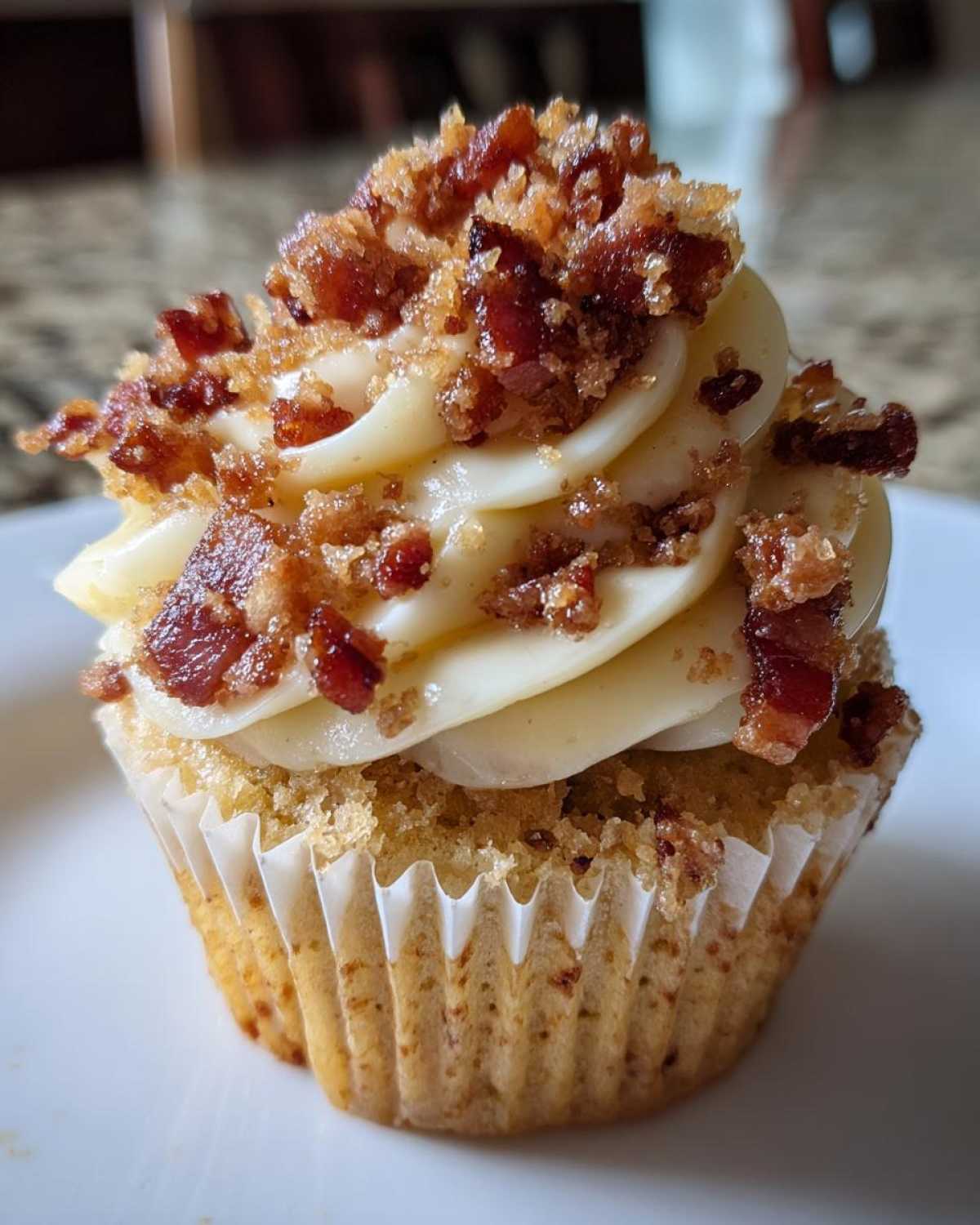 Maple Bacon Cupcakes - detail 2