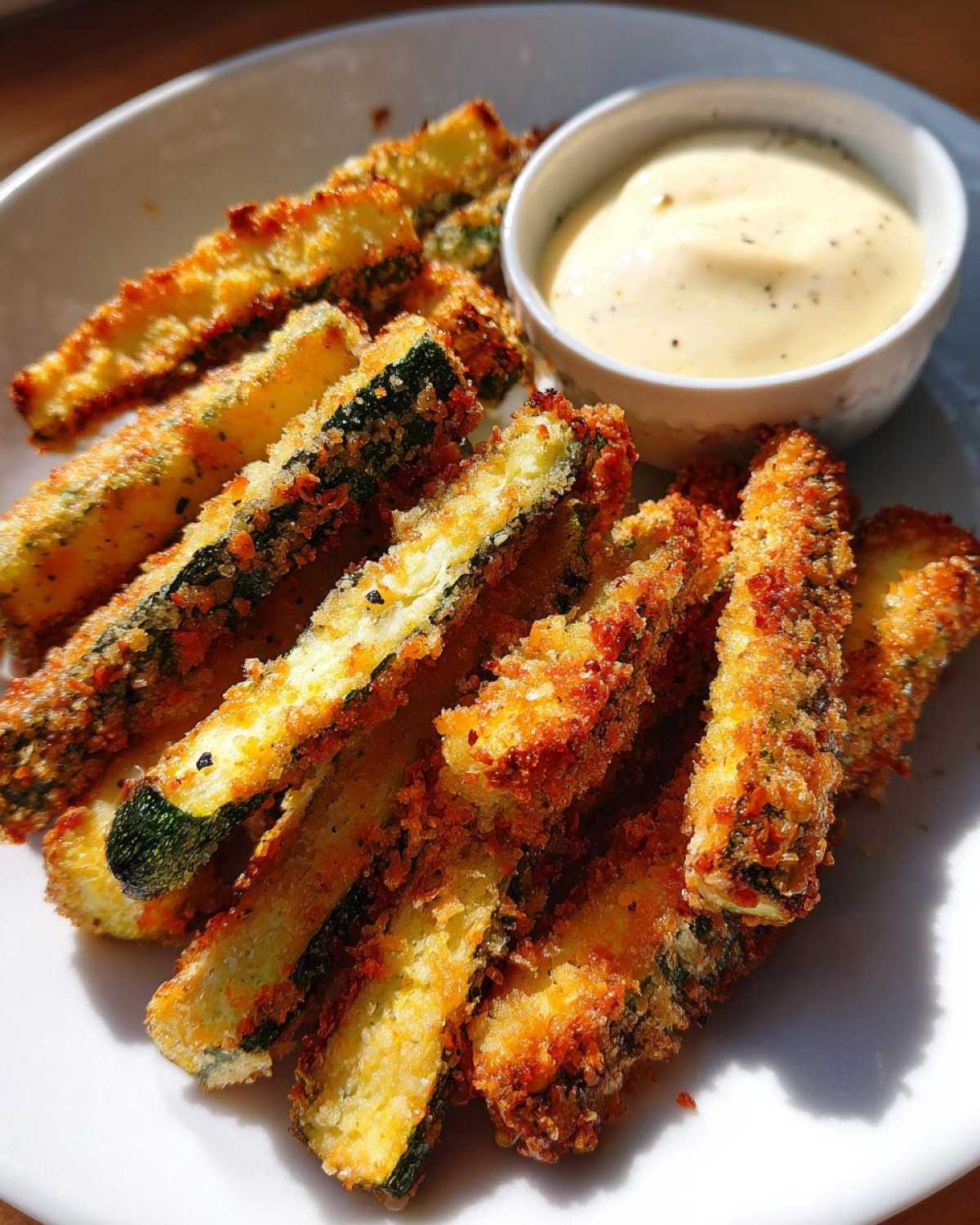 Oven-Baked Zucchini Fries with Garlic Aioli - detail 1