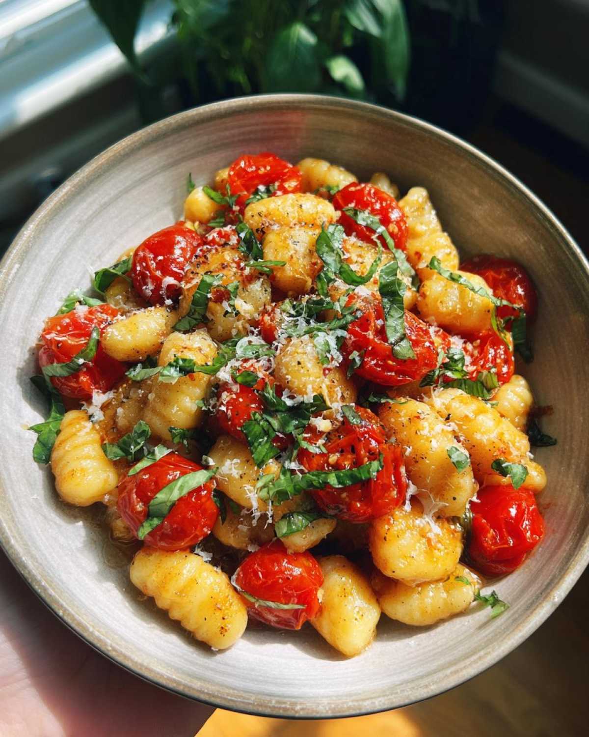 Skillet Gnocchi with Burst Cherry Tomatoes - detail 2
